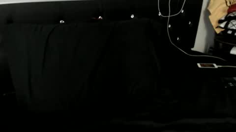 Snapshot of latinfyre chatting on December 9, 7:50 pm Chris online show from December 9, 7:50 pm