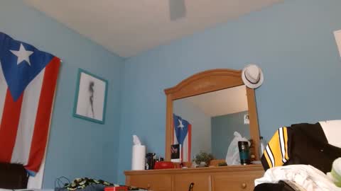 Snapshot of latinfyre chatting on September 11, 4:07 pm Chris online show from September 11, 4:07 pm