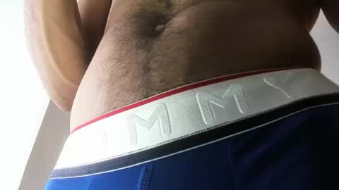 Snapshot of latinhotboys1 chatting on February 24, 5:49 am Zeus online show from February 24, 5:49 am