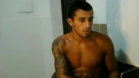 latinmarian online show from April 7, 7:53 am