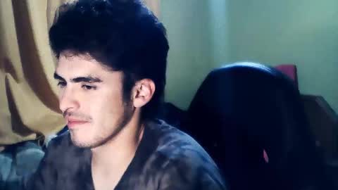 Snapshot of latinn_babe chatting on November 17, 1:22 am latinn_babe online show from November 17, 1:22 am