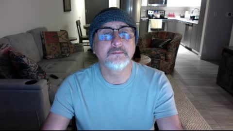 QS - INDEPENDENT MODEL online show from December 28, 5:33 am