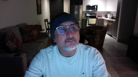 QS - INDEPENDENT MODEL online show from February 2, 11:21 pm