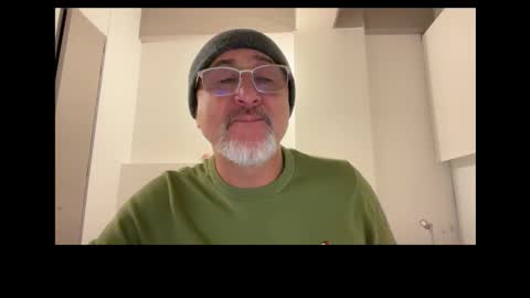 QS - INDEPENDENT MODEL online show from September 12, 2:11 am