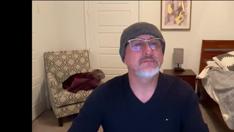 QS - INDEPENDENT MODEL online show from January 19, 3:43 am