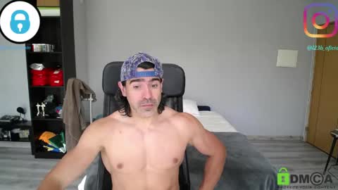 sam online show from April 17, 1:58 pm