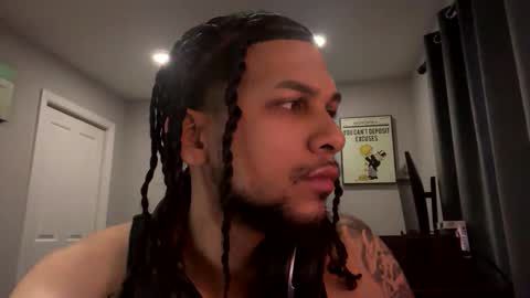 Snapshot of latinocock01 chatting on February 1, 11:53 am latinocock01 online show from February 1, 11:53 am