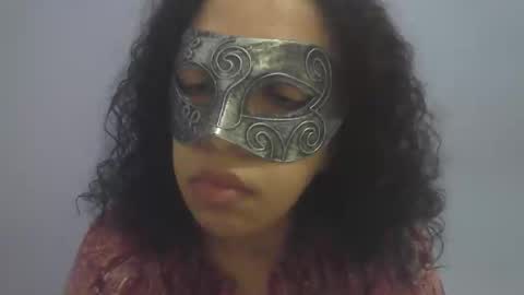 Snapshot of latraviata923581 chatting on November 20, 3:12 pm latraviata923581 online show from November 20, 3:12 pm