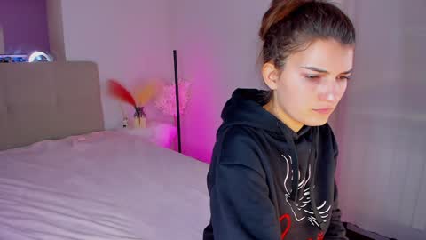 Laura online show from January 19, 12:17 pm