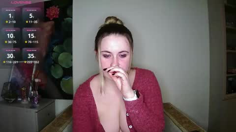 Laura  Nelson online show from February 22, 11:25 pm