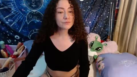 Snapshot of laura_anal_ chatting on December 4, 6:50 pm Wen online show from December 4, 6:50 pm
