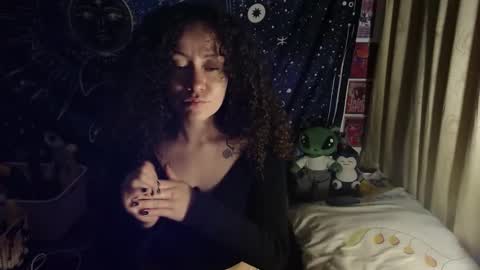 Snapshot of laura_anal_ chatting on February 5, 2:19 am Wen online show from February 5, 2:19 am