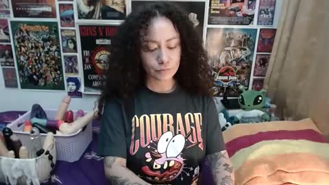 Snapshot of laura_anal_ chatting on March 6, 10:47 pm Wen online show from March 6, 10:47 pm
