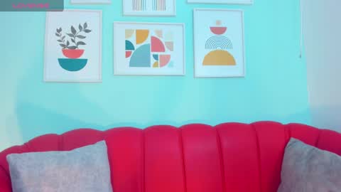 Laura online show from December 28, 1:17 pm