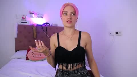 LAURA online show from January 23, 6:56 pm