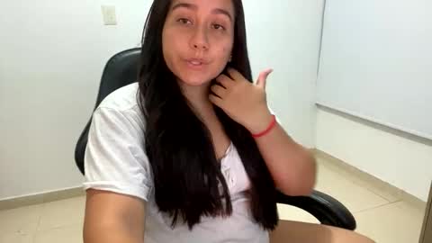 laura online show from October 17, 11:18 pm