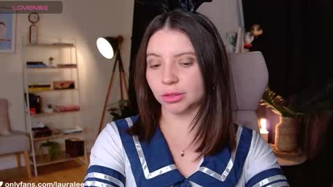 Laura Lee. online show from October 10, 1:48 am