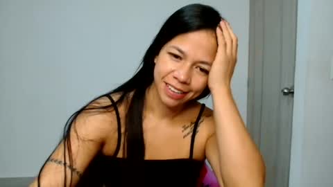 lau online show from August 1, 9:19 am