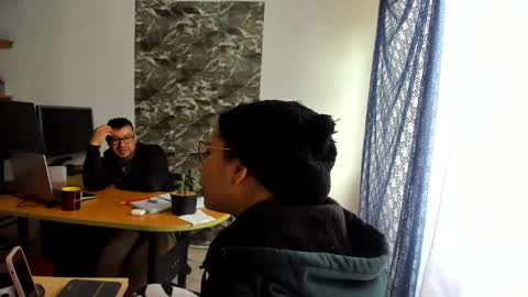 Snapshot of laura_marlyn chatting on December 23, 5:00 pm LARA online show from December 23, 5:00 pm