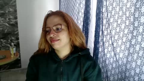 Snapshot of laura_marlyn chatting on January 10, 8:37 pm LARA online show from January 10, 8:37 pm
