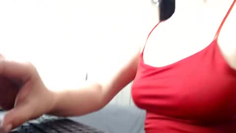 Laura online show from June 7, 6:00 pm