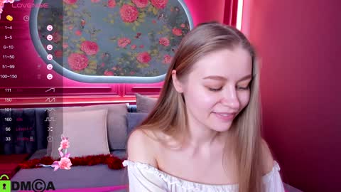 Laura online show from December 30, 4:19 pm