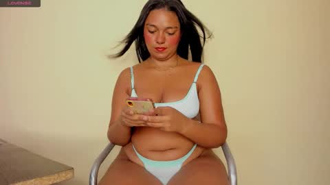 laura_summer online show from September 25, 9:57 am