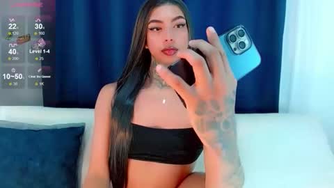 Laura online show from October 23, 6:23 am