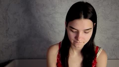 Laura online show from February 27, 8:14 am