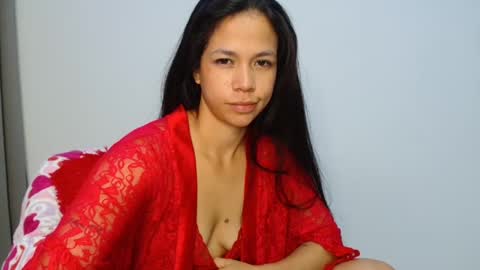 Snapshot of lauracb_ chatting on October 12, 8:46 am lauracb online show from October 12, 8:46 am