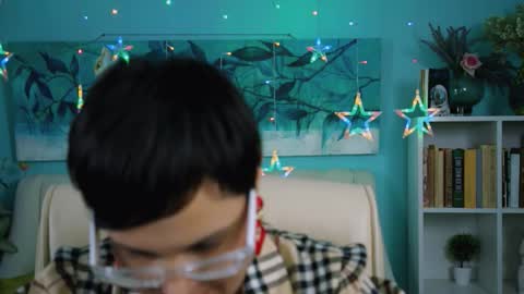 lauradavidsons online show from November 5, 5:57 pm