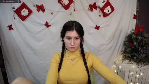 Laura online show from December 14, 12:55 pm