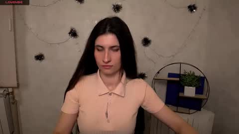 Laura online show from March 2, 11:06 am