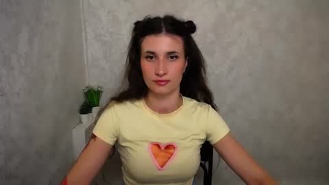 Laura online show from June 27, 9:14 am