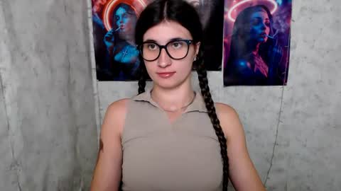 Laura online show from July 12, 9:33 am