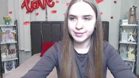 LauraHlot online show from March 27, 7:24 pm