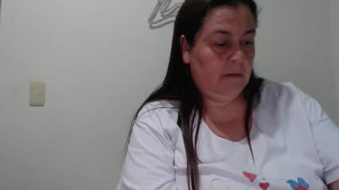 LAURA online show from December 13, 10:04 pm