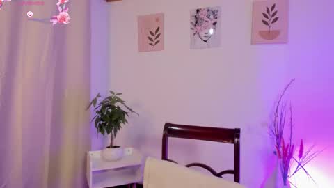 Laurita Aries  online show from October 1, 10:21 am