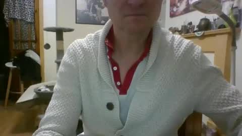 Snapshot of lauratedomm chatting on January 11, 10:48 pm lauratedomm online show from January 11, 10:48 pm