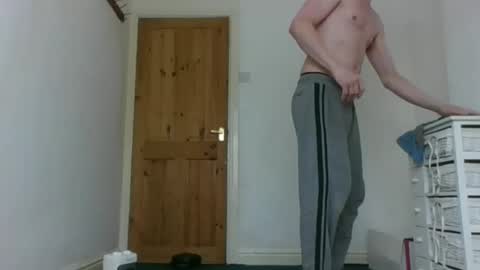 Snapshot of lauratedomm chatting on April 13, 9:26 am lauratedomm online show from April 13, 9:26 am