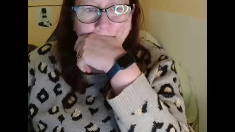 laureanne online show from January 12, 4:29 pm