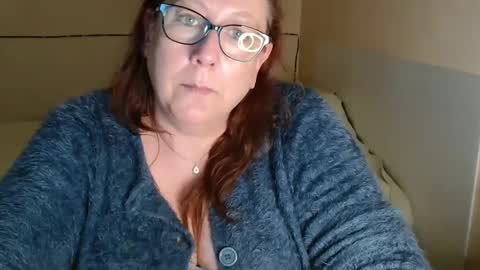 laureanne online show from March 10, 2:48 pm