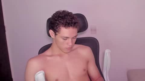 Laureent online show from March 6, 9:28 am