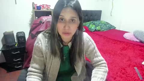 Snapshot of lauren_ashlee chatting on January 10, 2:35 am Lauren Independent model online show from January 10, 2:35 am