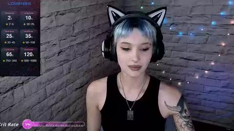 Eva online show from November 30, 1:15 pm