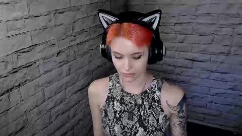 Eva online show from April 24, 6:21 pm