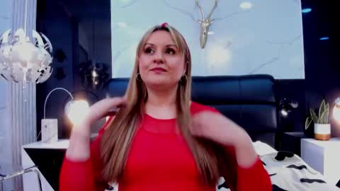 LaurenSpitz online show from October 21, 11:33 am