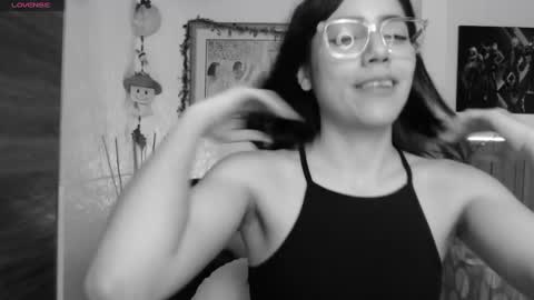 Lauren online show from January 7, 3:46 am