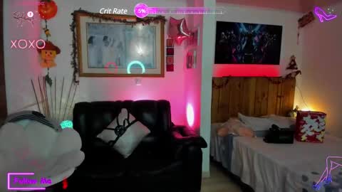 Lauren online show from March 5, 6:54 am