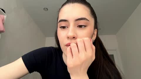 Snapshot of laurenadupuy chatting on June 11, 1:42 pm laurenadupuy online show from June 11, 1:42 pm